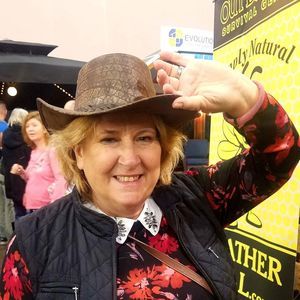 Meet your Posher, Carolyn